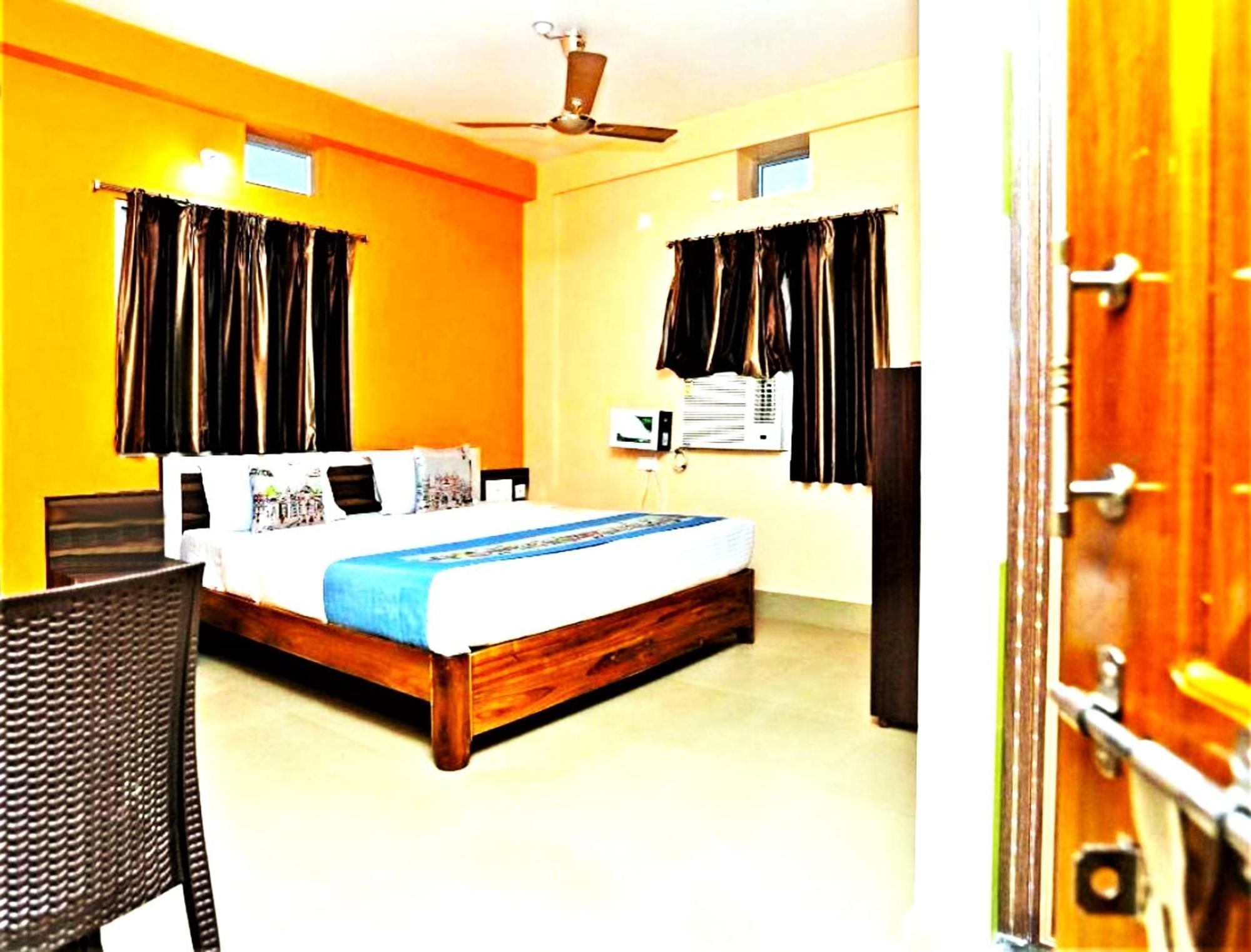Goroomgo Krishna Residency Puri Near Sea Beach - Spacious Room With Excellent Service Awarded - Best Seller Buitenkant foto
