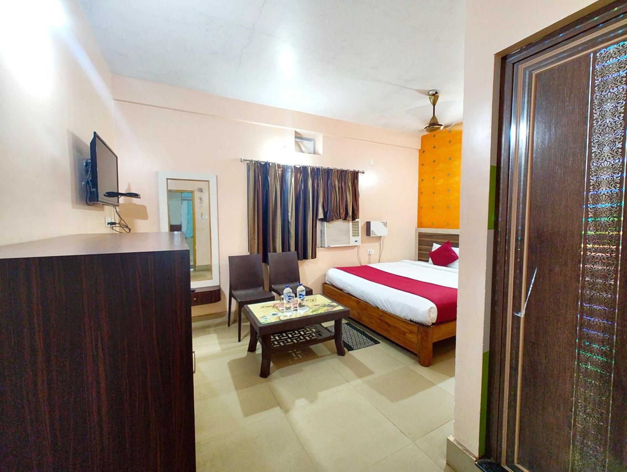 Goroomgo Krishna Residency Puri Near Sea Beach - Spacious Room With Excellent Service Awarded - Best Seller Buitenkant foto
